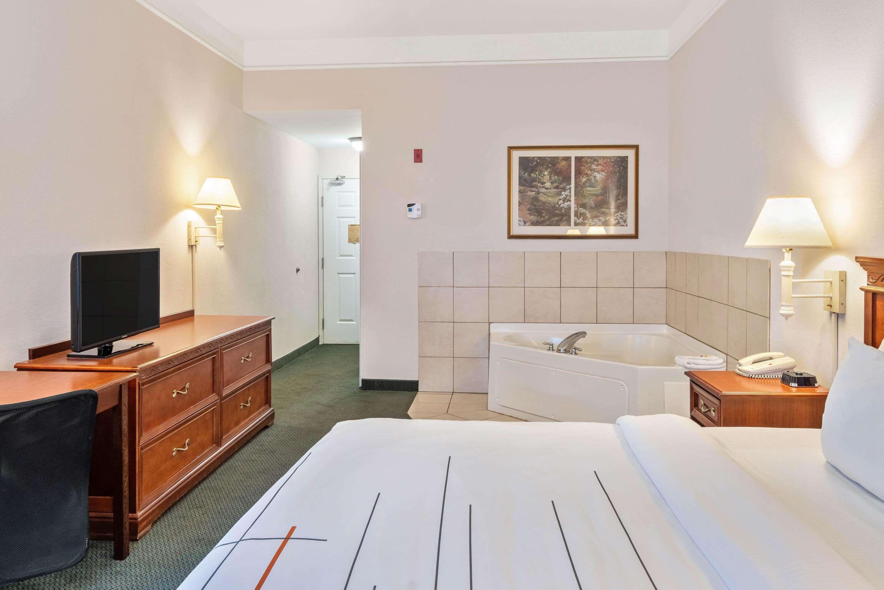 La Quinta Inn And Suites Fort Myers I-75 Eksteriør billede