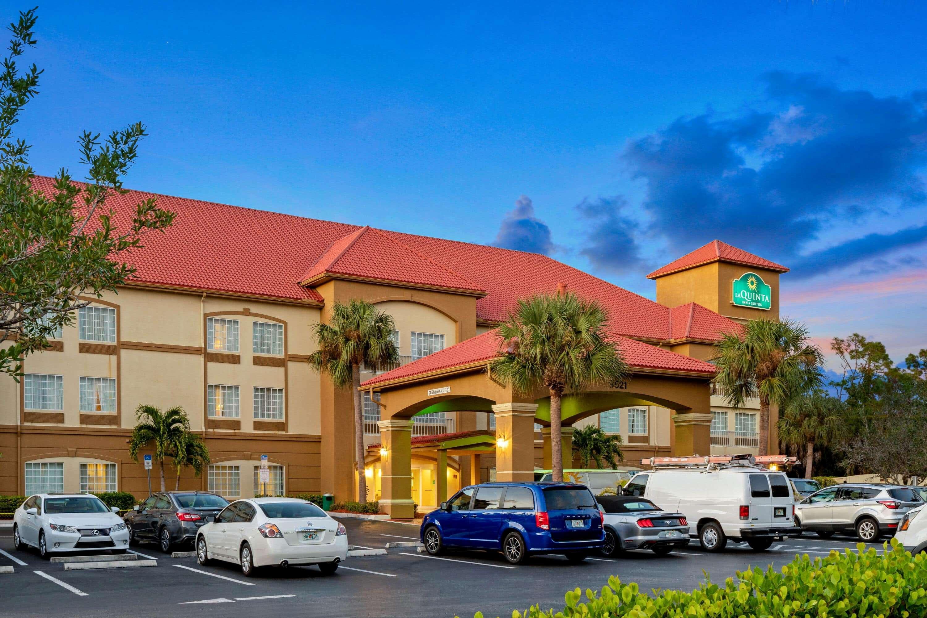 La Quinta Inn And Suites Fort Myers I-75 Eksteriør billede