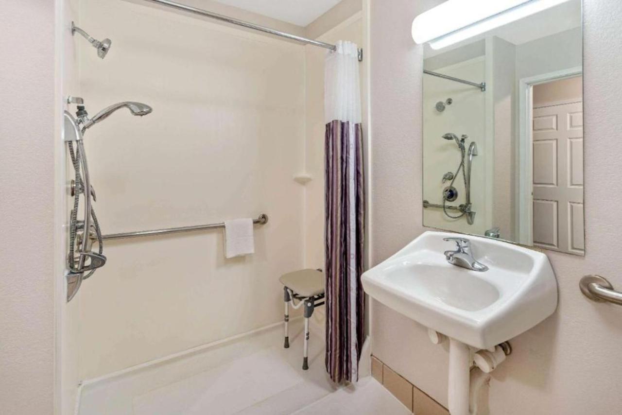 La Quinta Inn And Suites Fort Myers I-75 Eksteriør billede