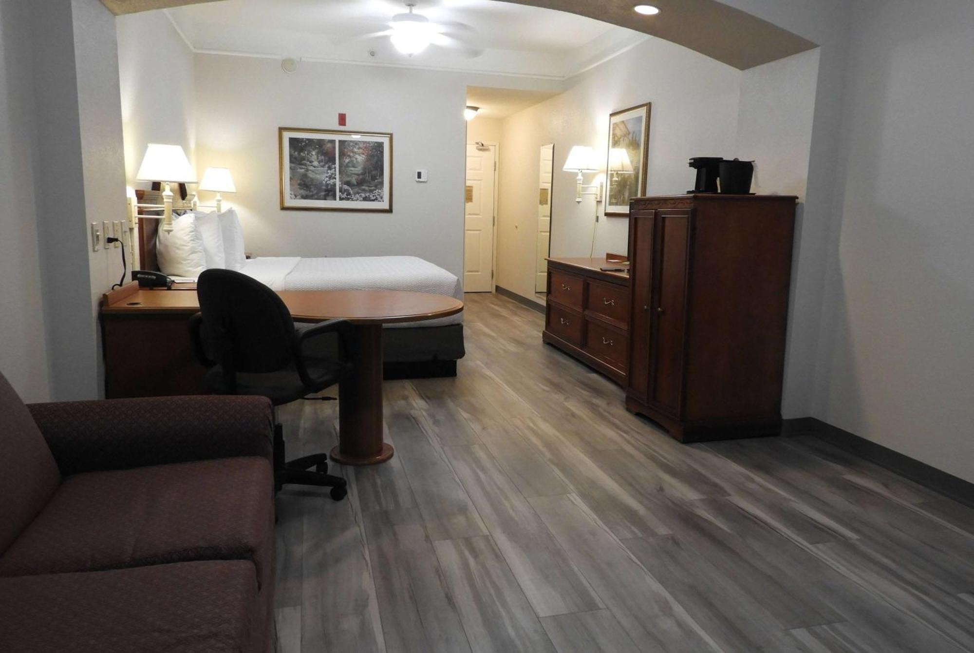 La Quinta Inn And Suites Fort Myers I-75 Eksteriør billede