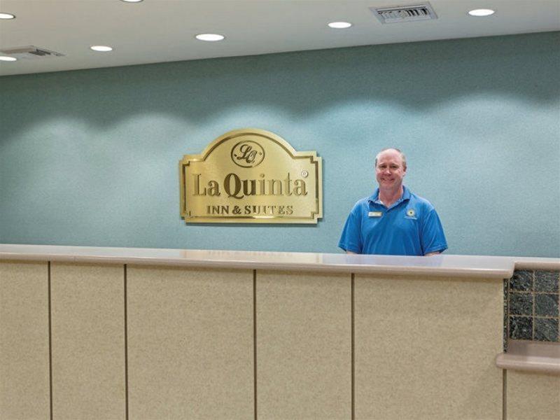 La Quinta Inn And Suites Fort Myers I-75 Eksteriør billede